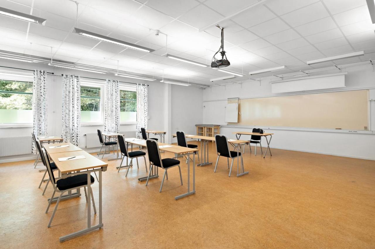 Krongarden Vandrarhem Kristinehamn Exterior foto